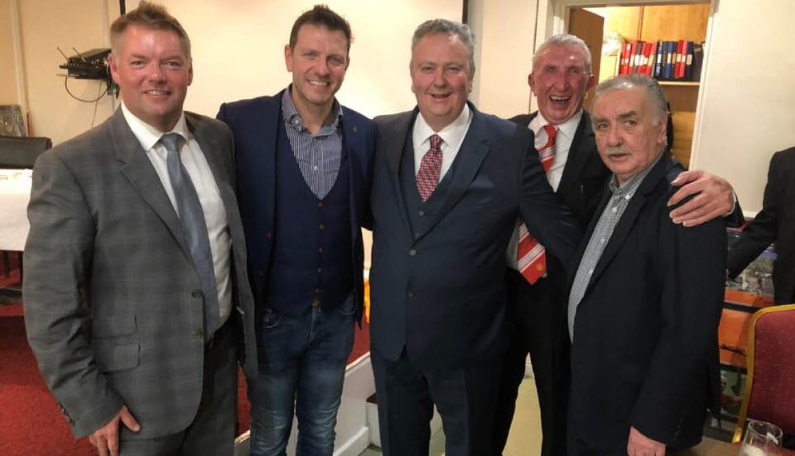 crompton cricket club sportsmans dinner with lee sharpe